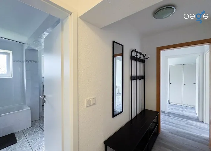 Bege Your Cozy Flat * 韦默尔斯基兴